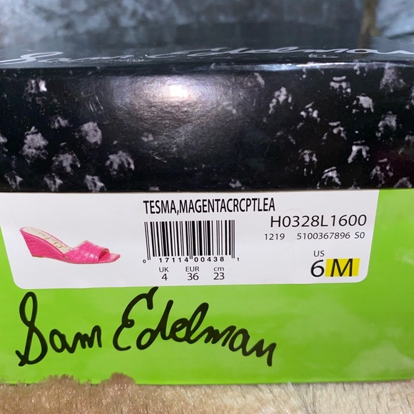 Sam Edelman Magenta Wedge Slide Sandals - Picture 2 of 5